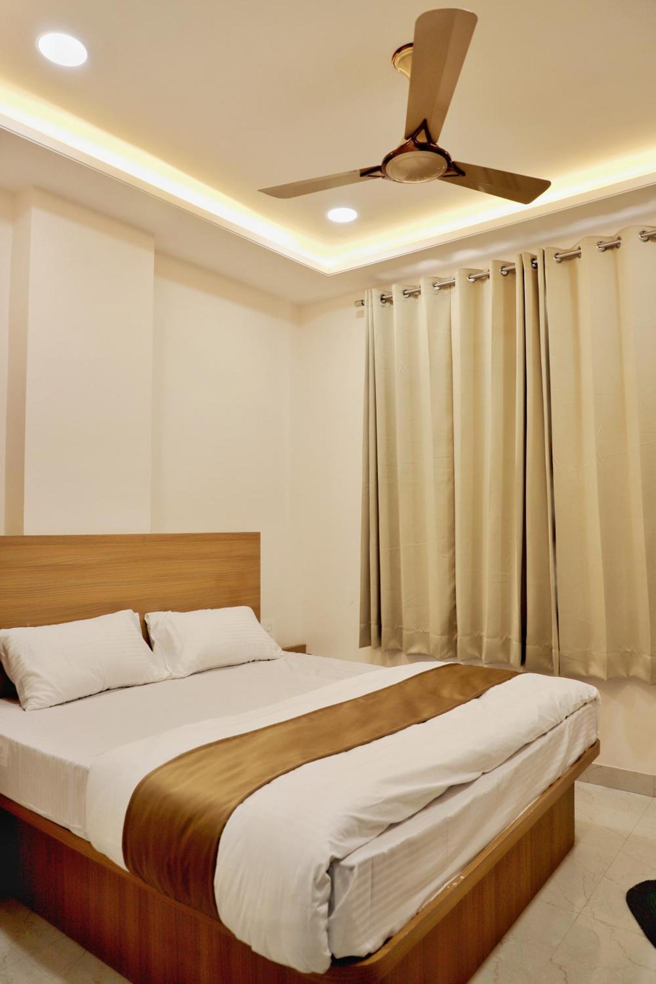 Hotel Serenity Heights Udaipur Extérieur photo
